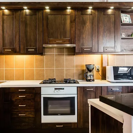 Lejlighed Cecile's Central, Gastro Str, Wifi, 2 Bed And 2 Bathrooms *