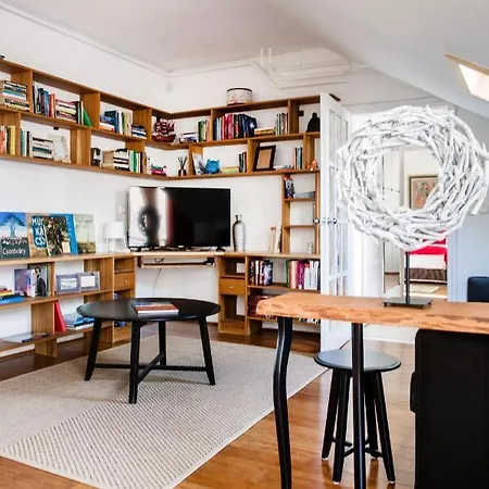 Apartmán Cecile's Central, Gastro Str, Wifi, 2 Bed And 2 Bathrooms Budapešť