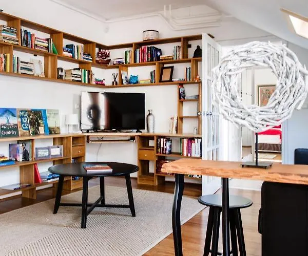 Lejlighed Cecile's Central, Gastro Str, Wifi, 2 Bed And 2 Bathrooms Budapest
