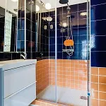 Cecile's Central, Gastro Str, Wifi, 2 Bed And 2 Bathrooms *